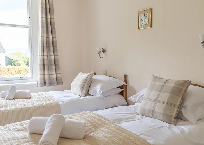 Thwaite Howe Villa *