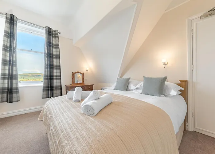 Thwaite Howe Villa *